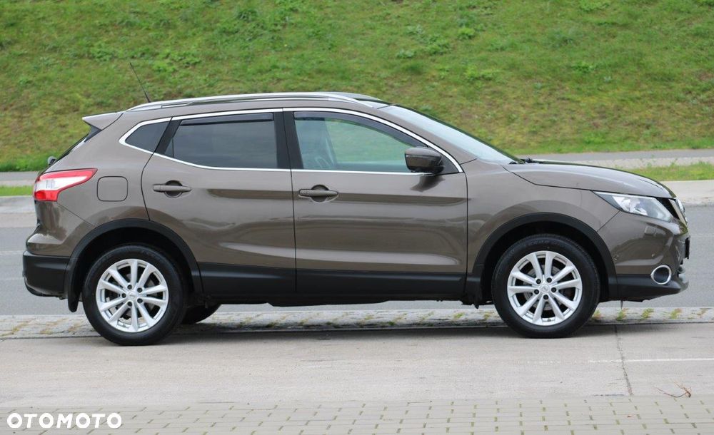 Nissan Qashqai 1.6 DIG-T Tekna+ - 12