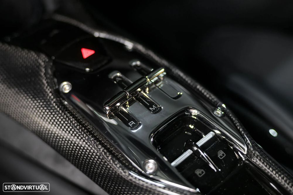 Ferrari 296 GTB - 42