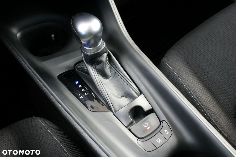 Toyota C-HR 1.2 T GPF Premium CVT 4x4 - 26