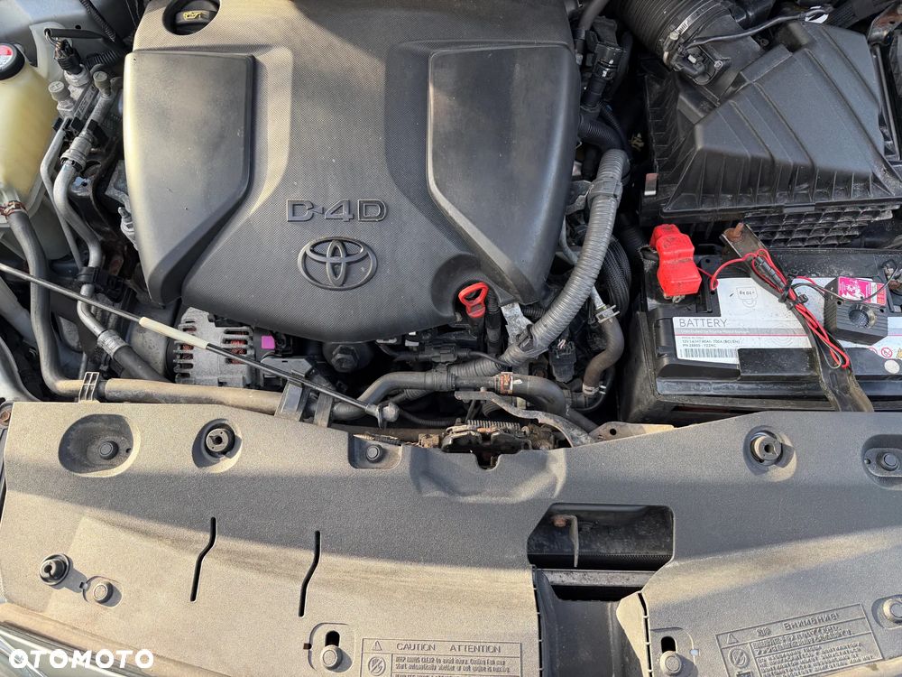 Toyota Avensis 2.0 D-4D Premium - 33