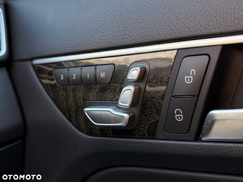 Mercedes-Benz Klasa E - 19