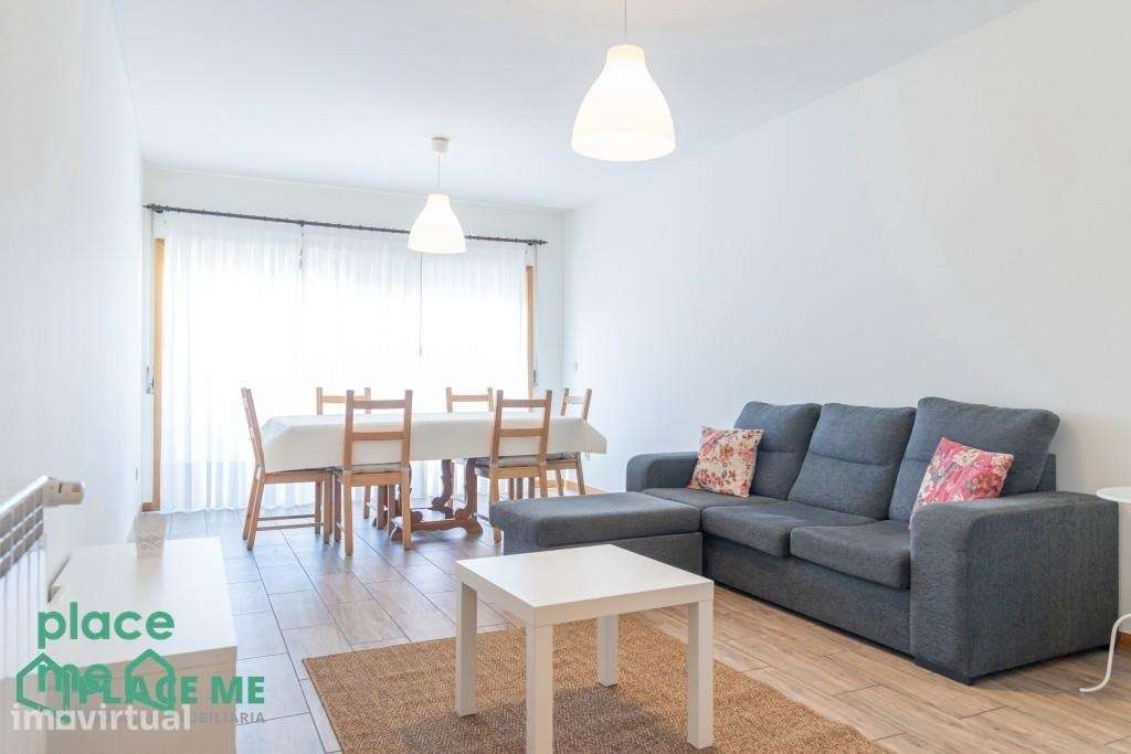 Apartamento T2 com lugar de garagem para arrendar junto à UM - Grande imagem: 2/39