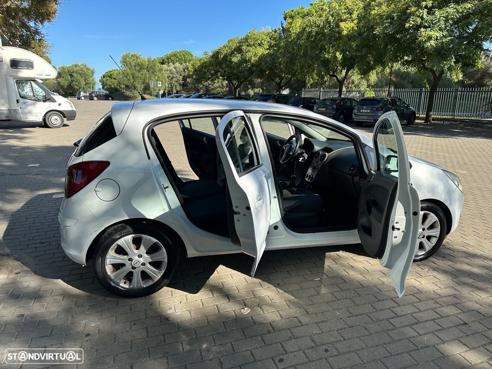 Opel Corsa 1.3 CDTI Enjoy EcoFLEX - 13
