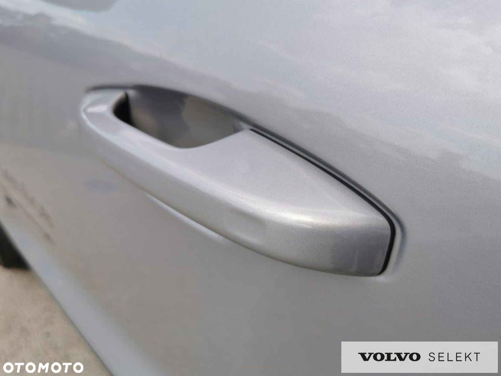 Volvo XC 40 - 33