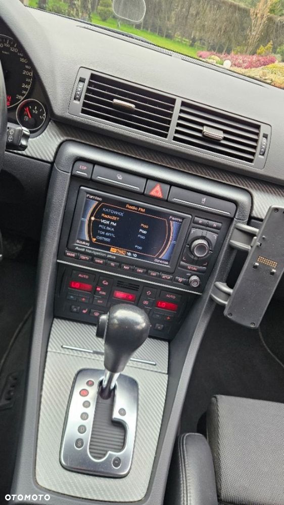 Audi A4 Avant 2.0T FSI Multitronic - 23