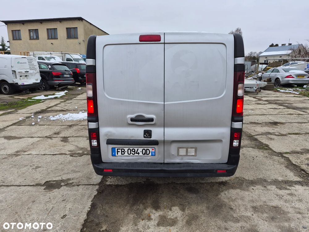 Renault Trafic - 19