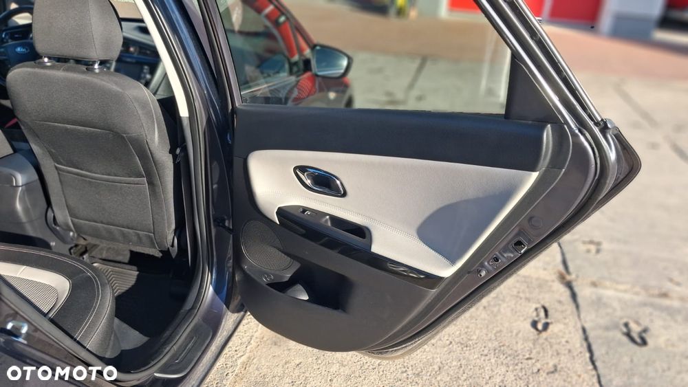Kia Ceed 1.6 CRDi L Business Line - 3
