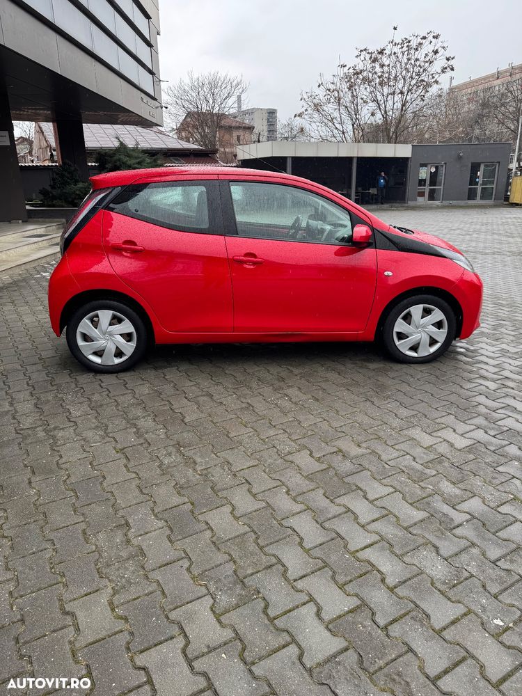 Toyota Aygo 1.0 X - wave - 6