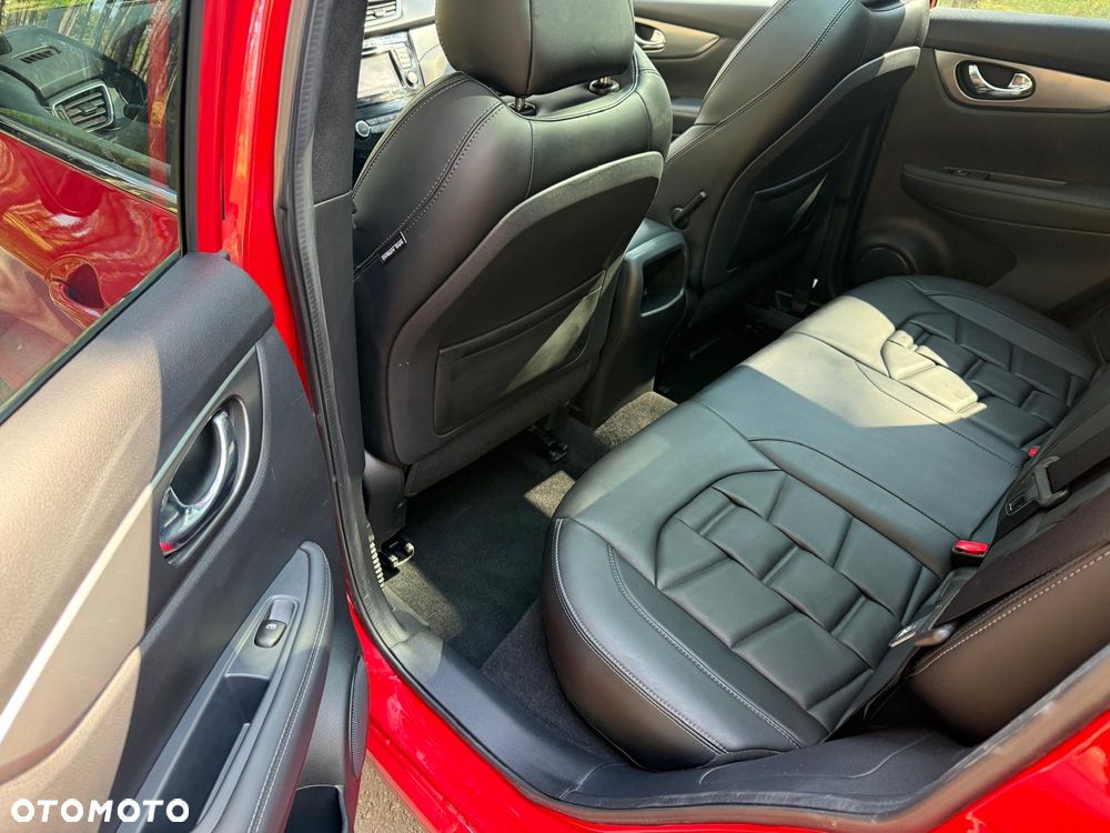 Nissan Qashqai 1.6 DIG-T Tekna+ - 14