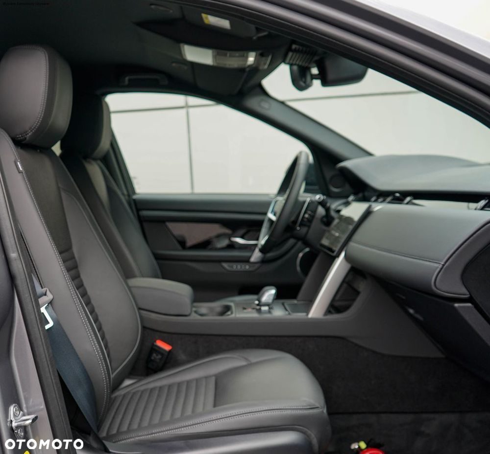 Land Rover Discovery Sport - 35
