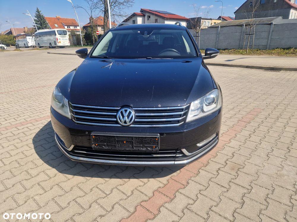 Volkswagen Passat 2.0 TDI 4Mot Highline DSG - 2
