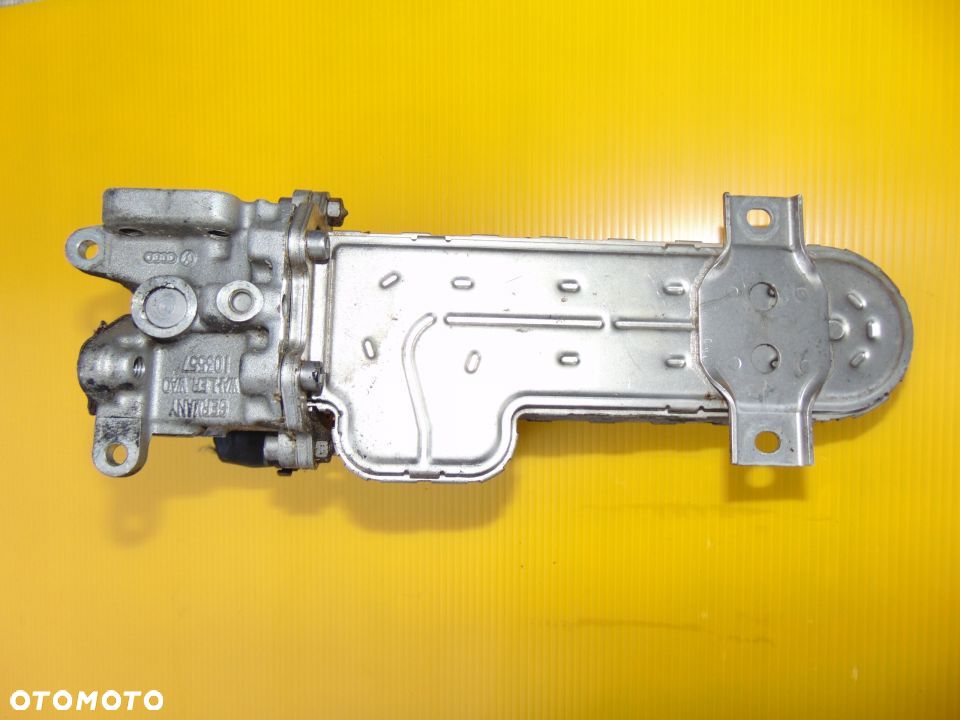 Chłodniczka spalin EGR 2,0TDI BKP BKD 03G131513J - 2