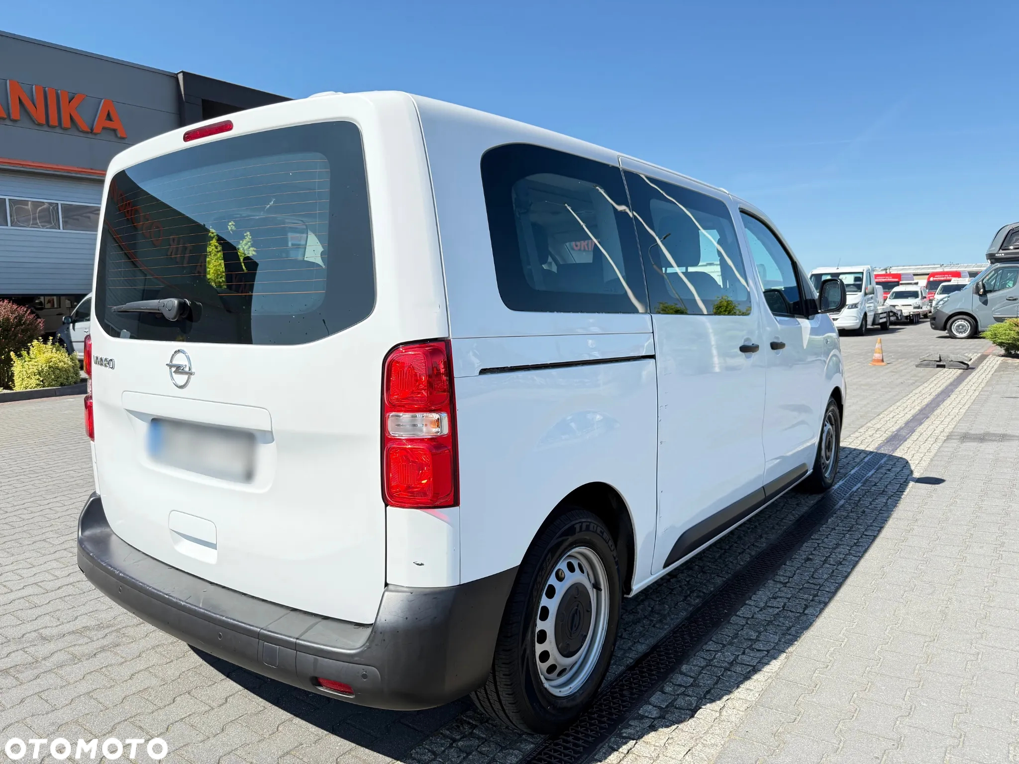 Opel Vivaro Kombi 1.5 CDTI Compact 2,7t Enjoy - 4