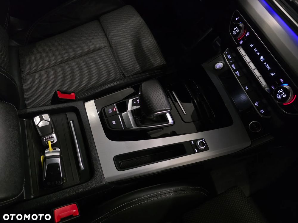 Audi Q5 40 TDI quattro S tronic S line - 20