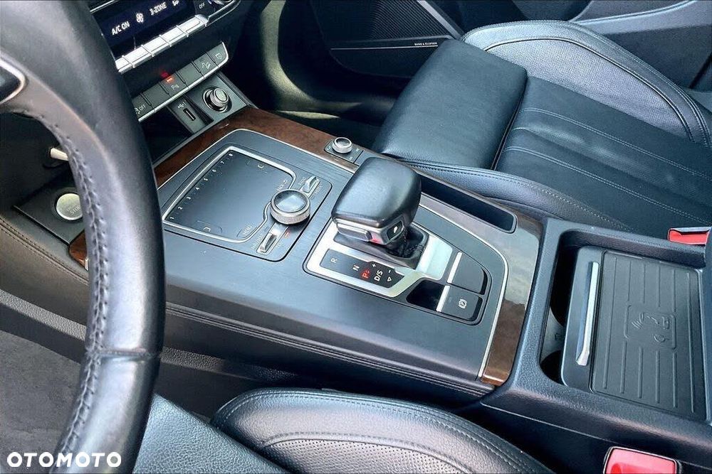 Audi Q5 2.0 TFSI Quattro S tronic design - 11