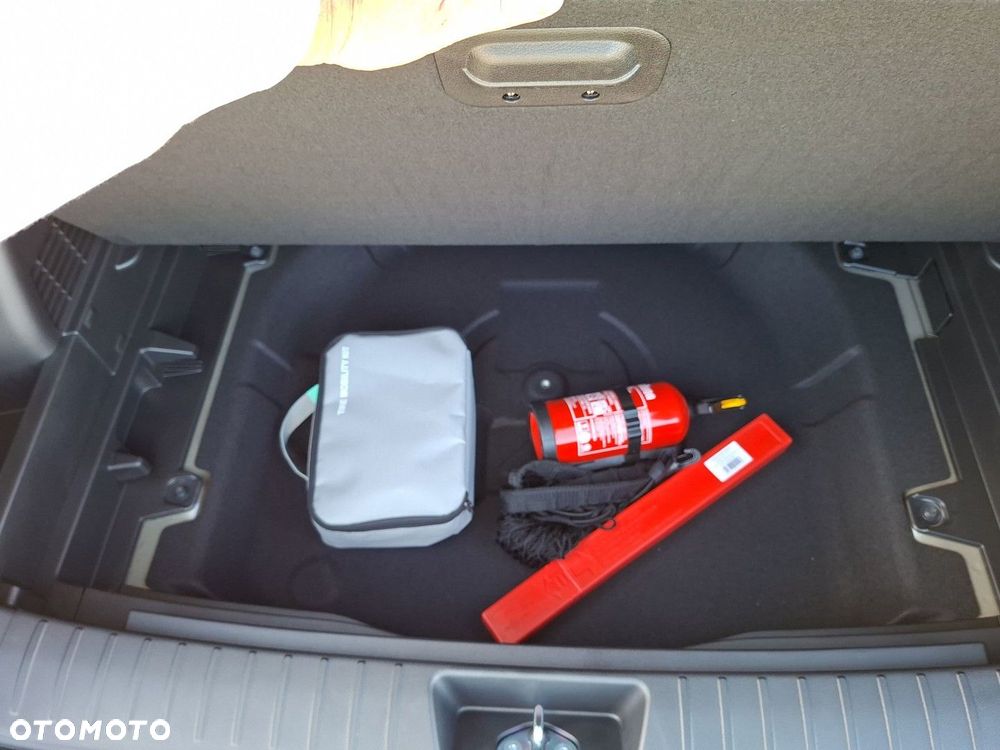 Hyundai Kona 1.6 T-GDI Platinum DCT - 33