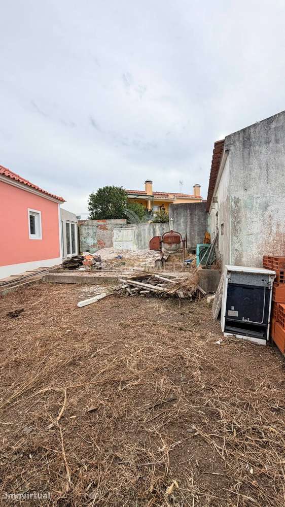 MORADIA T3 EM FASE DE ACABAMENTO COM QUINTAL – EXCELENTE LOCALIZAÇÃ... - Grande imagem: 4/13
