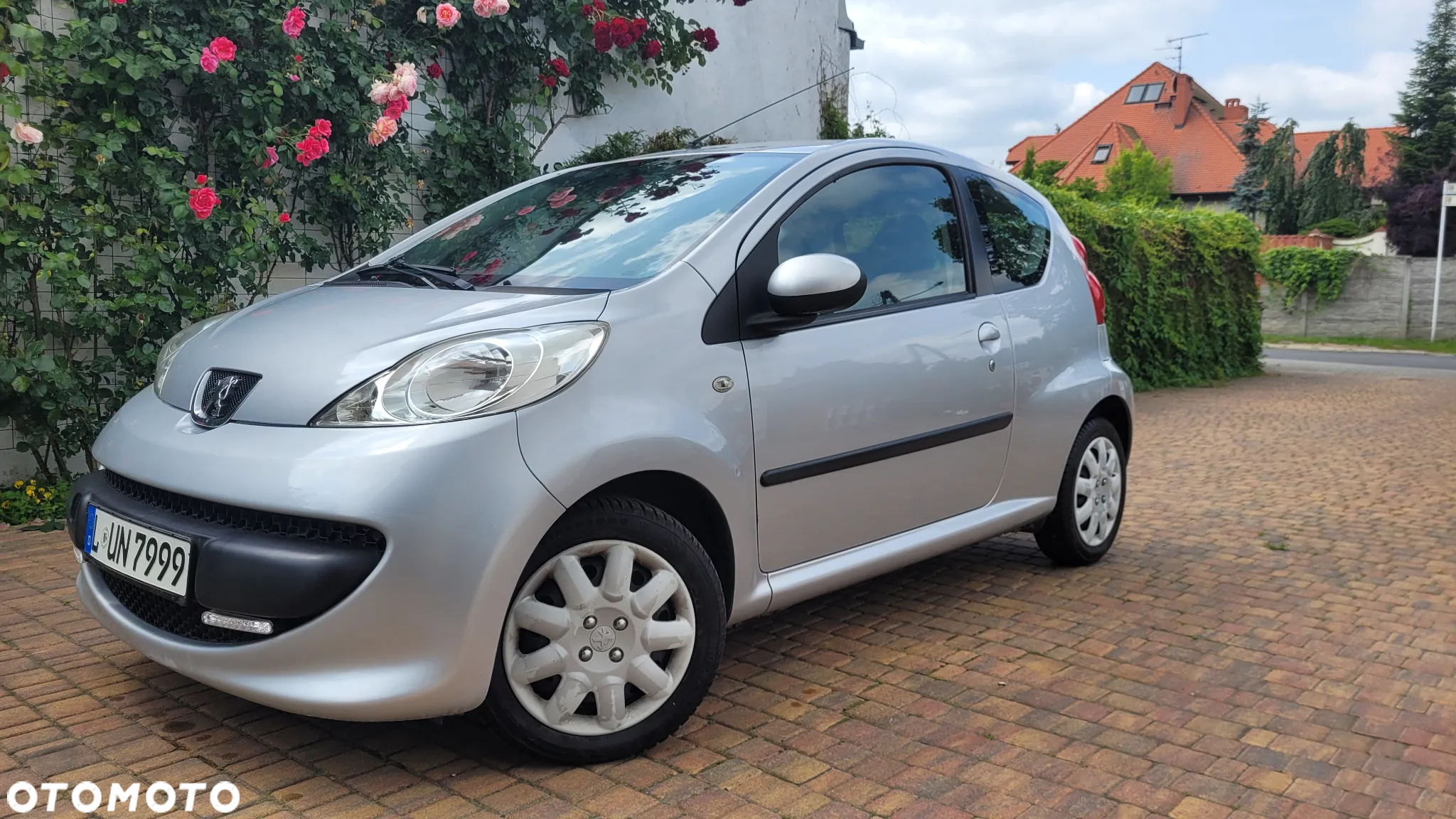 Peugeot 107 1.0 Happy Euro5 - 8