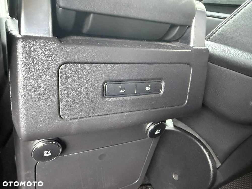 Land Rover Discovery - 22