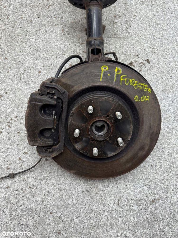 zwrotnica mcpherson prawy przód subaru forester v 2019-2023 2.0 - 2