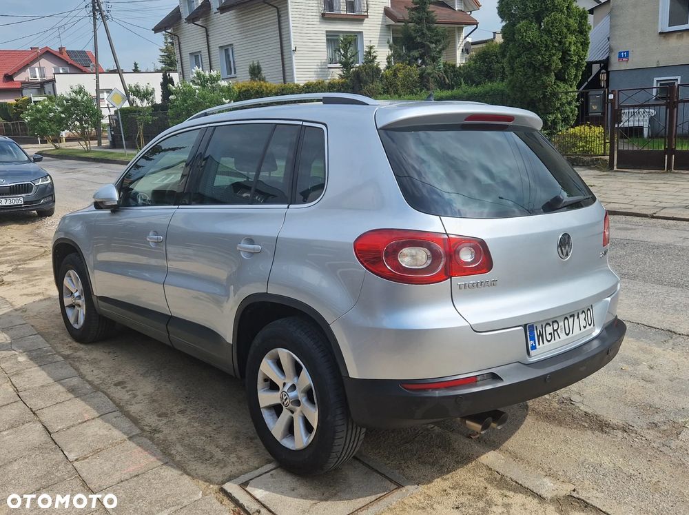 Volkswagen Tiguan - 5