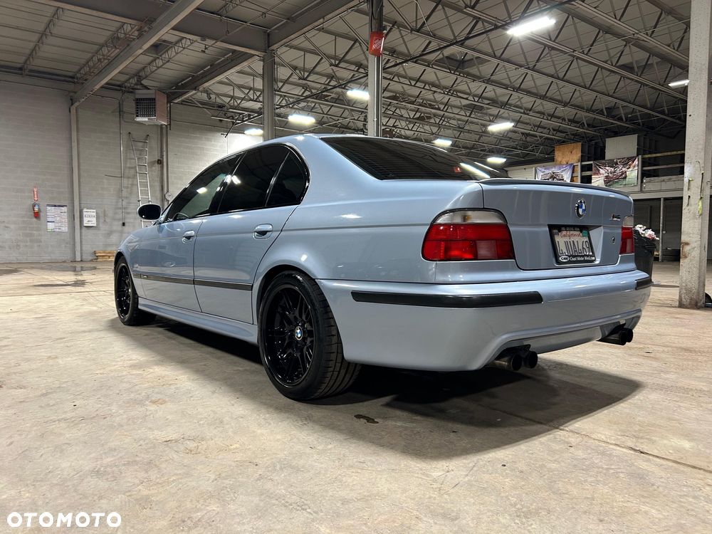 BMW M5 - 4