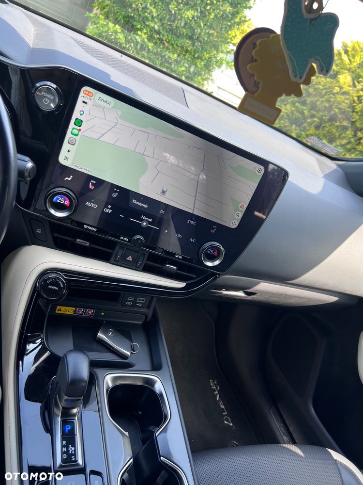 Lexus NX 450h+ Prestige AWD - 11