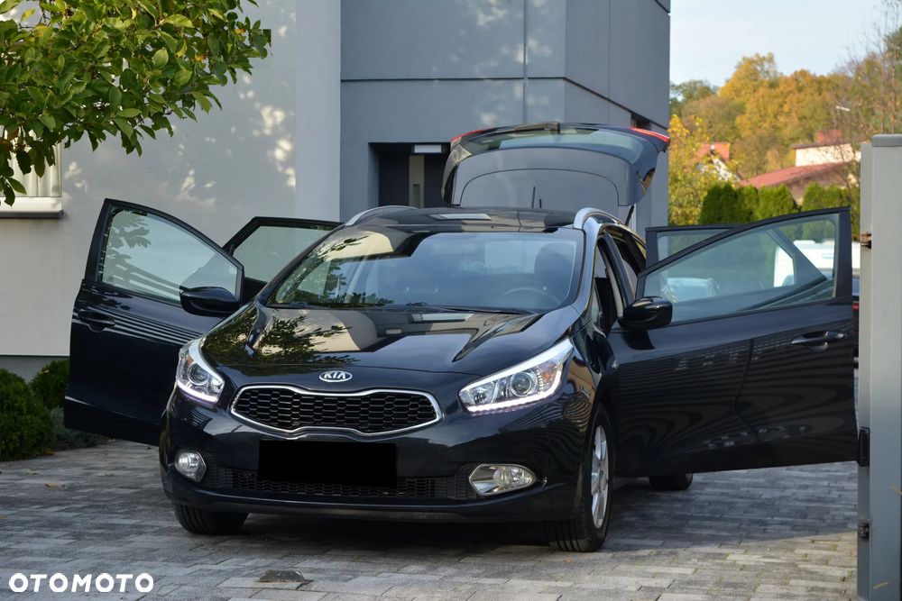 Kia Ceed 1.4 CVVT Dream Team Edition - 26