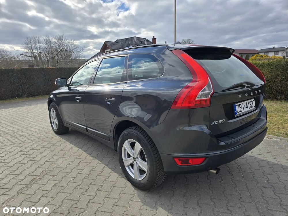 Volvo XC 60 DRIVe Kinetic - 6