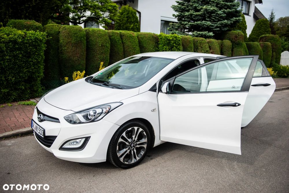 Hyundai i30 1.4 Trend - 15