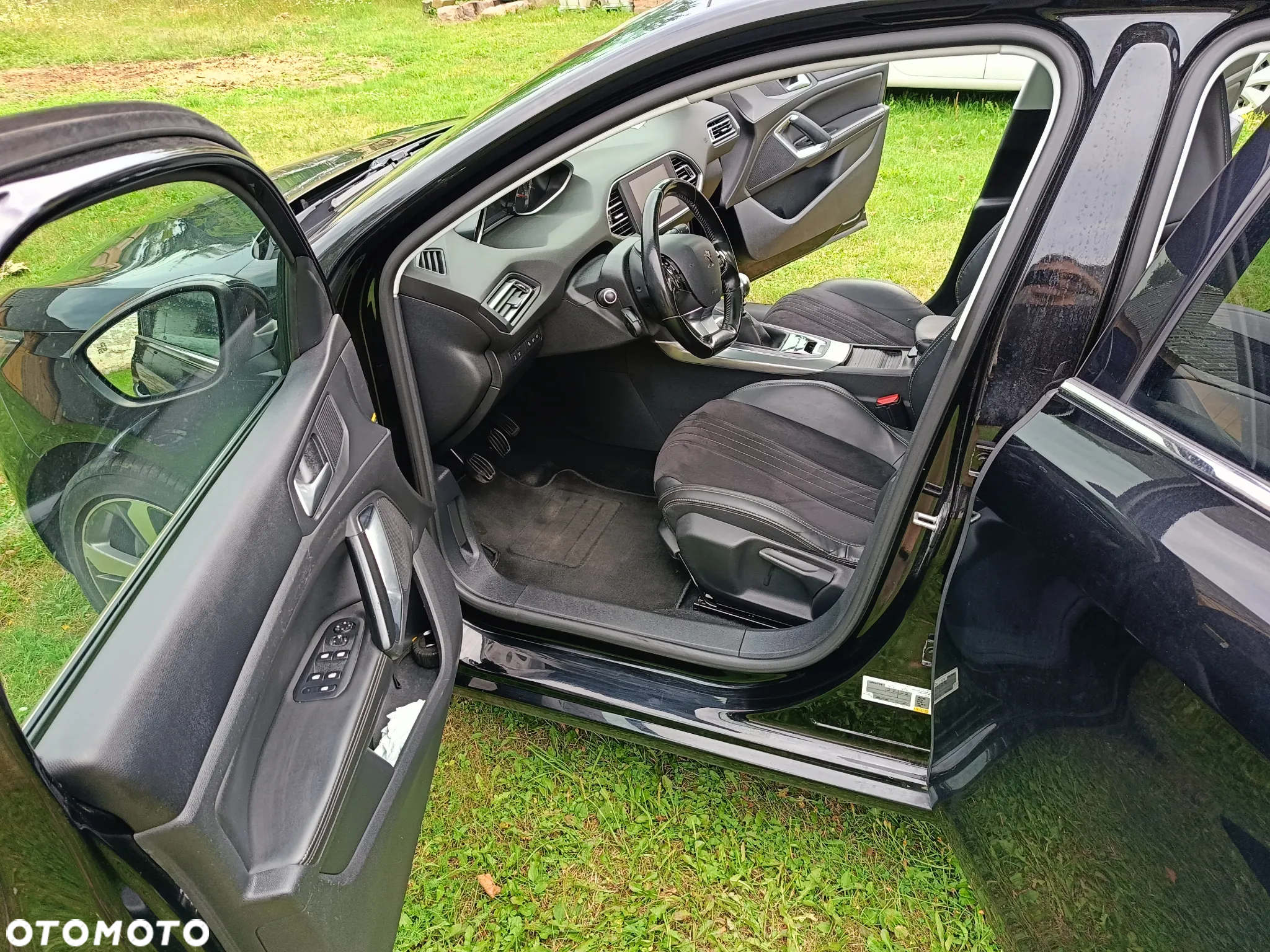 Peugeot 308 1.6 BlueHDi Allure S&S - 6