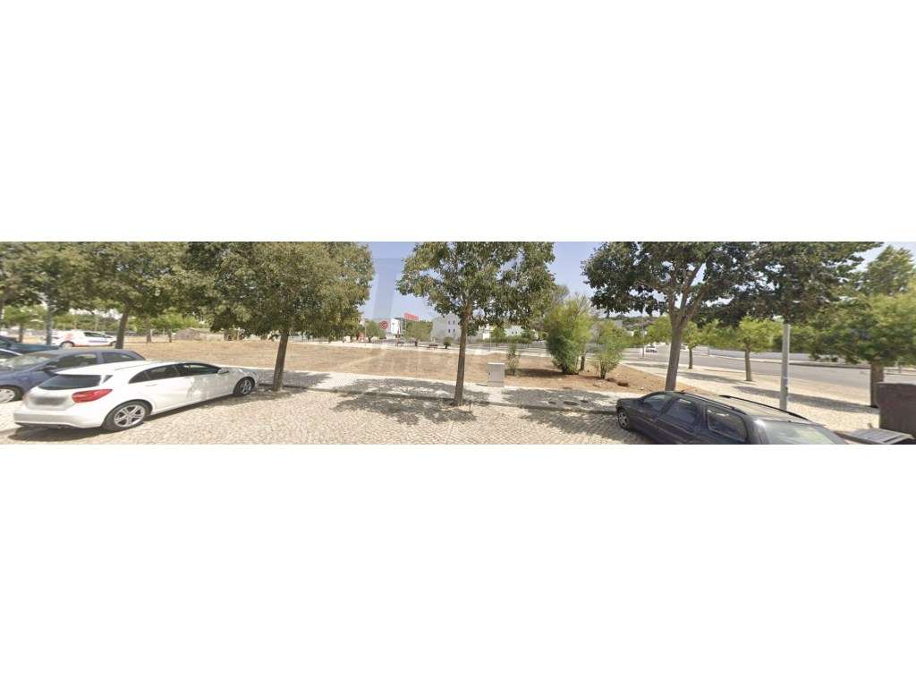 Terreno com Projeto Aprovado no Centro de Loulé -2.100.000€ - Grande imagem: 3/8