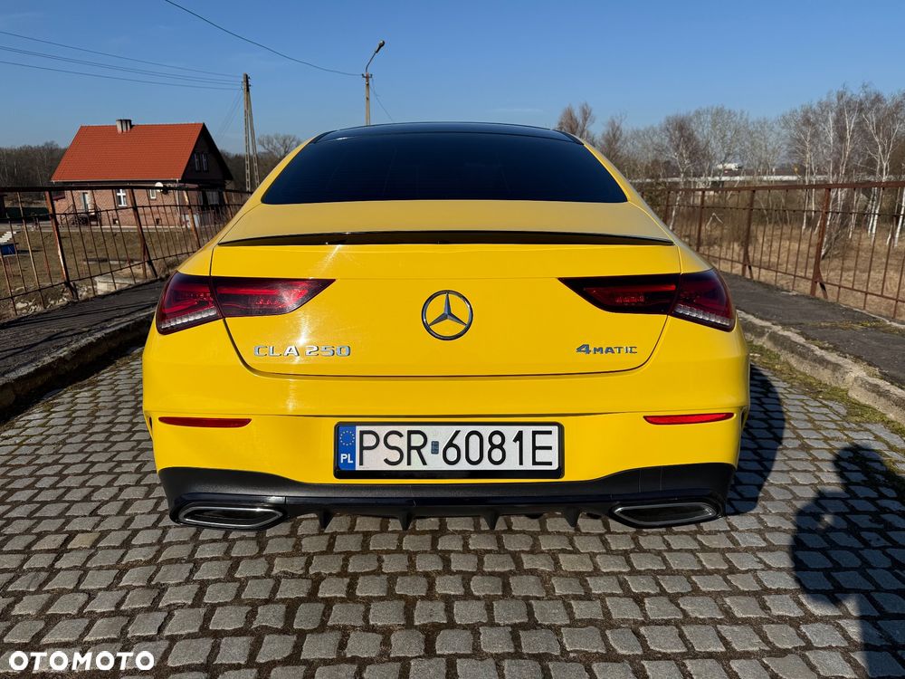 Mercedes-Benz CLA - 4