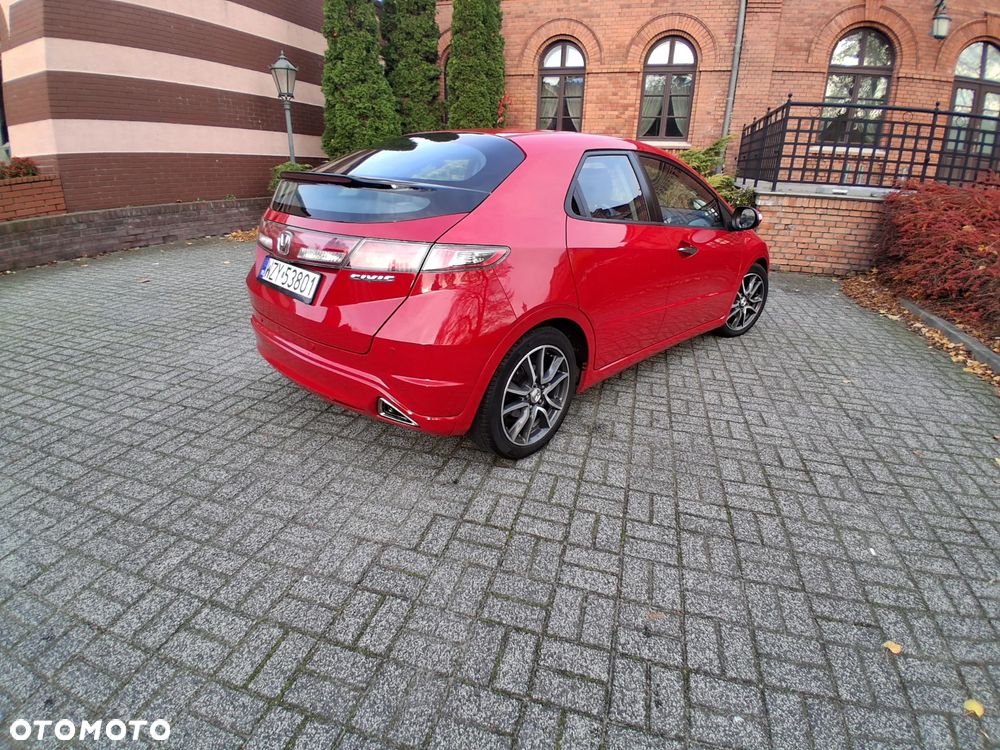 Honda Civic 1.8 GT Special Edition - 19
