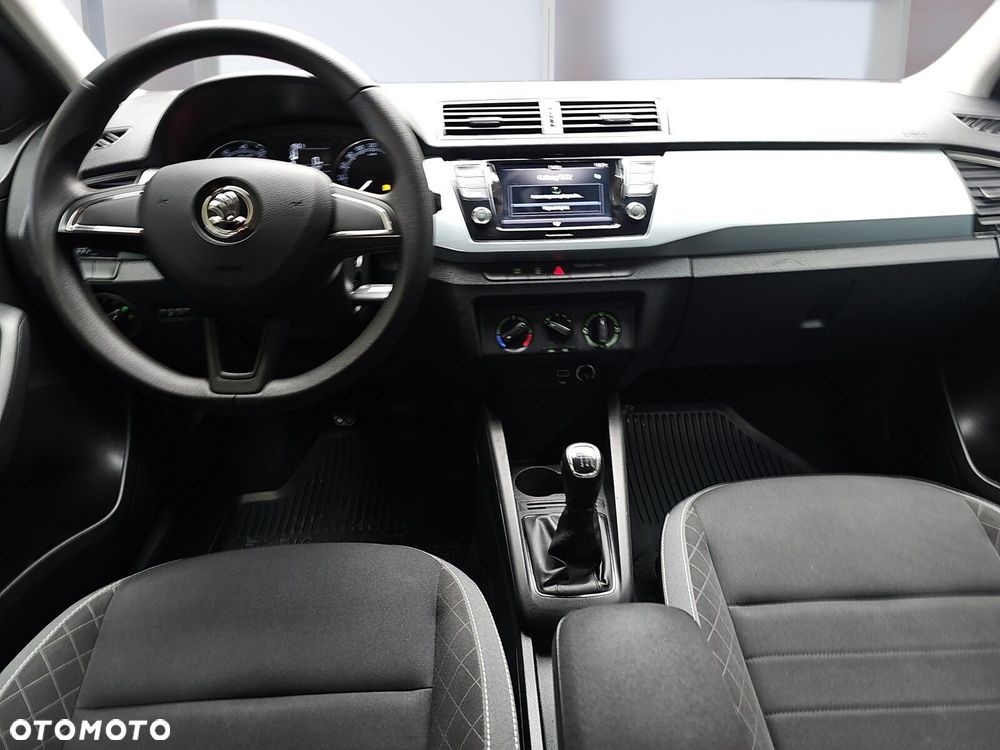 Skoda Fabia 1.0 TSI Ambition - 10