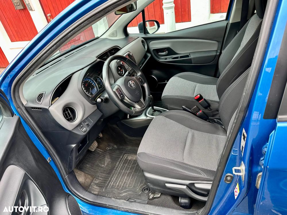 Toyota Yaris - 9