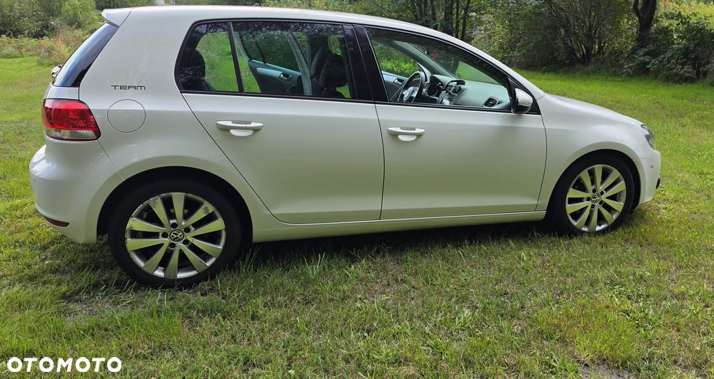 Volkswagen Golf 1.6 TDI Comfortline - 6
