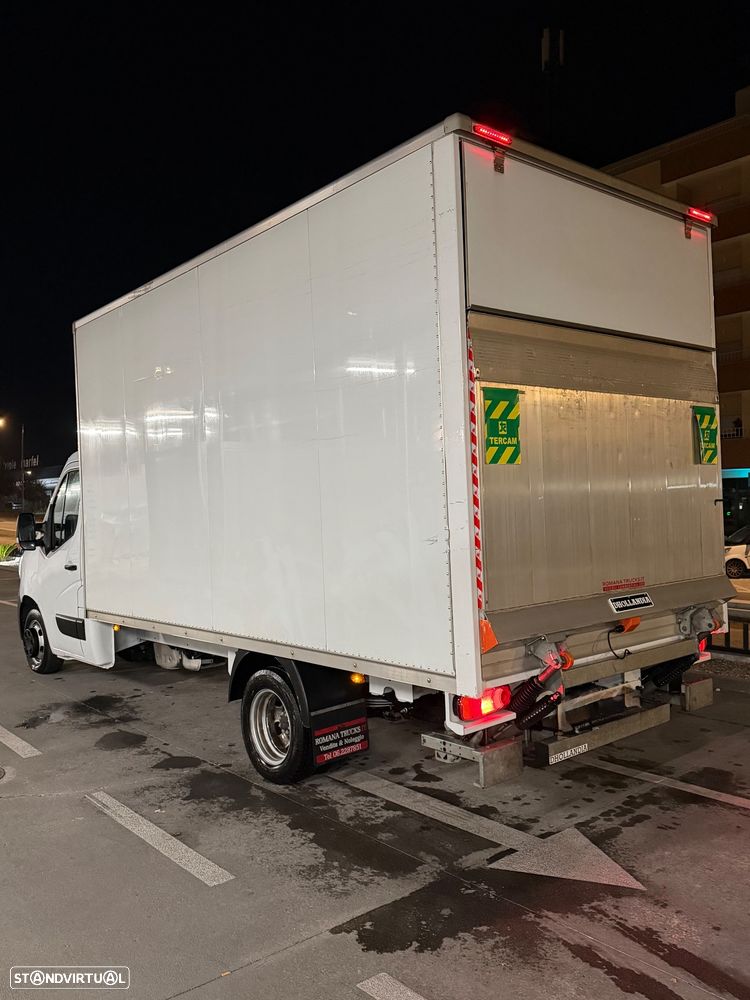 Renault Master Box - 3