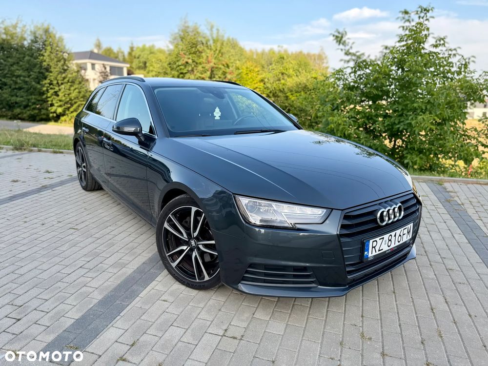 Audi A4 Avant 2.0 TDI S tronic - 1