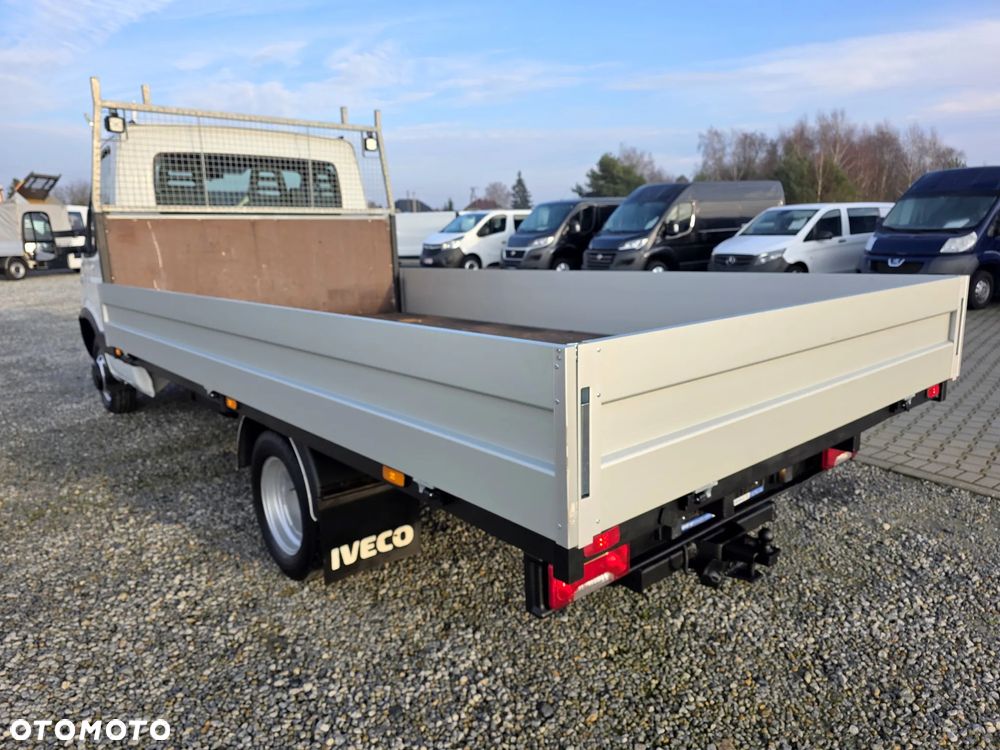Iveco 35C18 3,0 HPI 180 KONNA SKRZYNIA 4,2M KLIMA WEBASTO 75T/KM PRZEBIEGU GWARANCJA IDEALNE BLIŻNIAKI DO 3,5T - 3