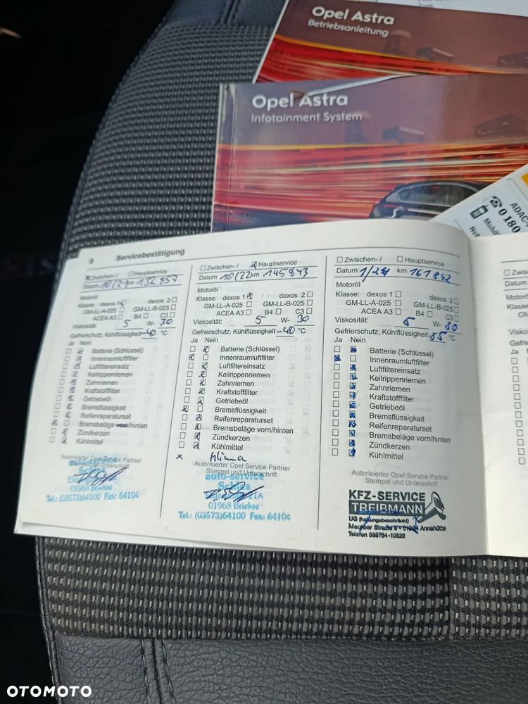 Opel Astra 1.4 T Cosmo - 17