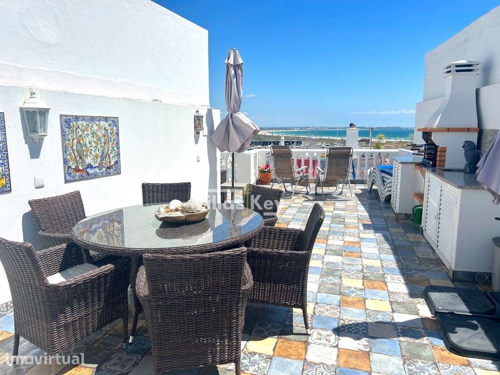 Vivenda no centro histórico de Lagos com terraço e vista mar - Grande imagem: 3/48