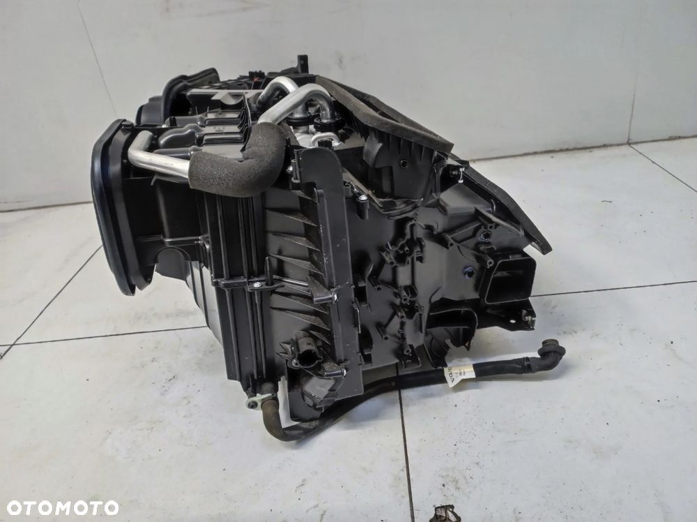 NAGRZEWNICA KOMPLETNA EU VOLVO XC60 II 2 2.0D - 4
