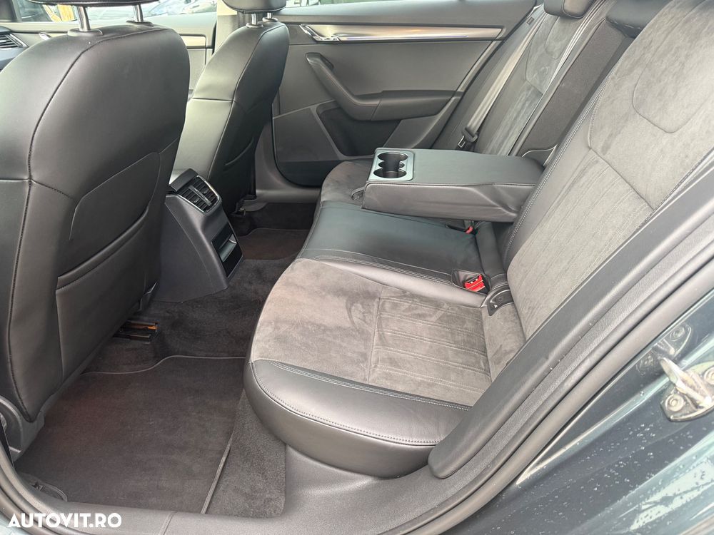 Skoda Octavia 2.0 TDI DSG Ambition - 14