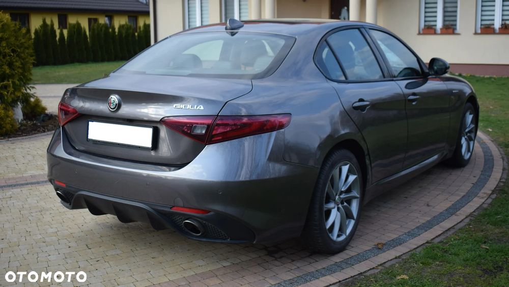 Alfa Romeo Giulia 2.0 Turbo Veloce Q4 - 7