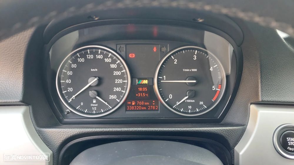 BMW 320 d DPF Touring - 8