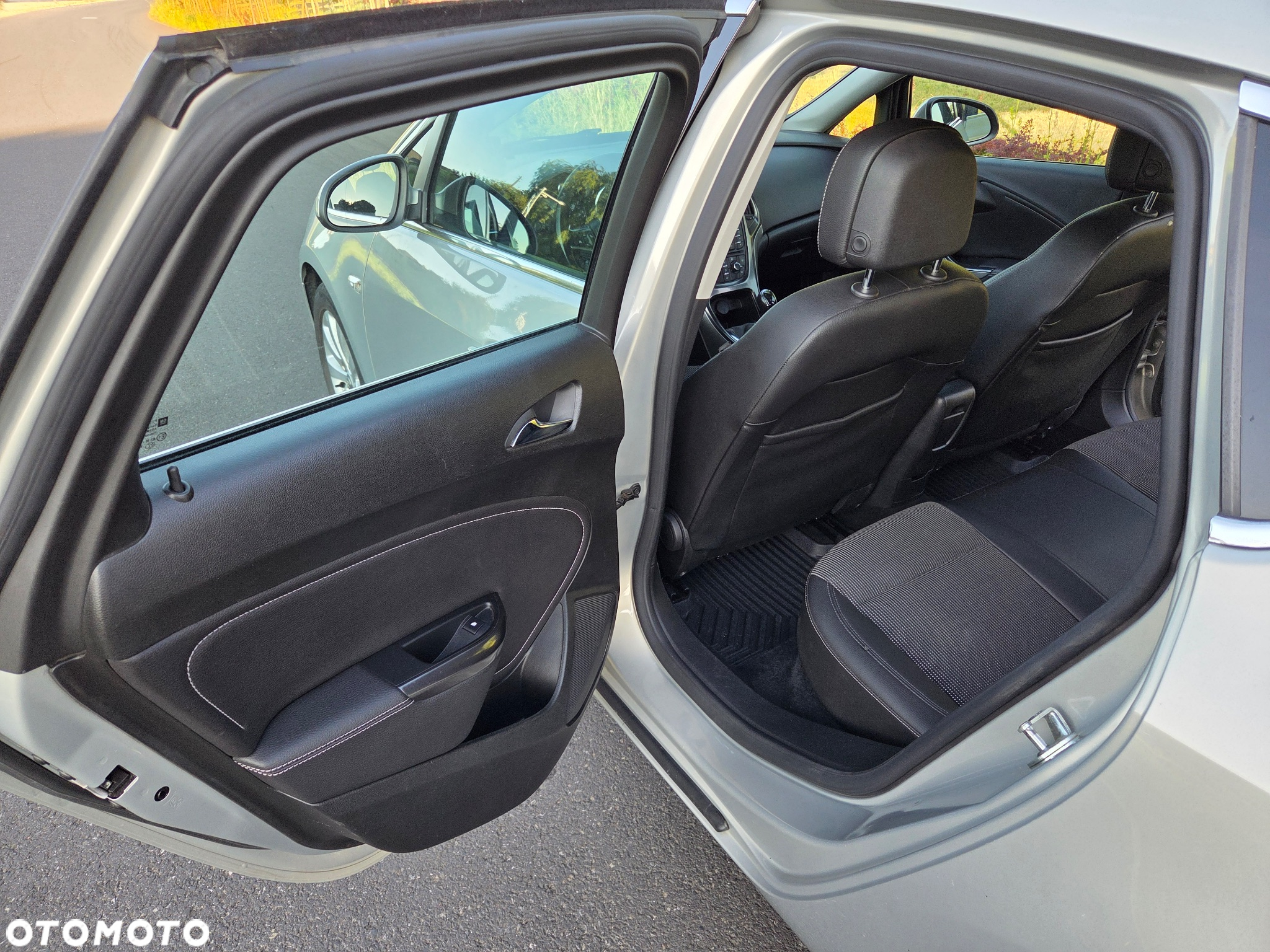 Opel Astra 1.7 CDTI Caravan DPF Cosmo - 14