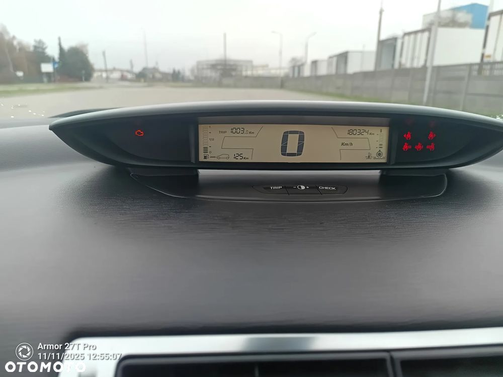 Citroën C4 1.6 16V by LOEB - 14