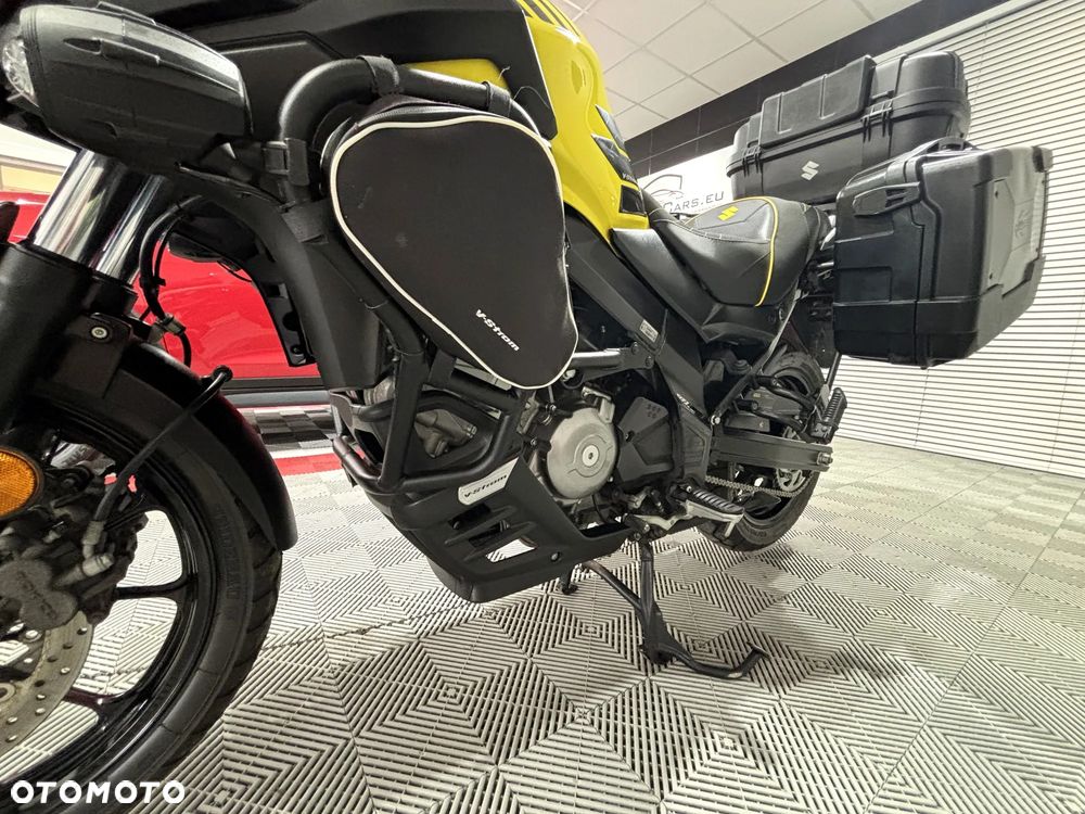 Suzuki V-STROM - 33