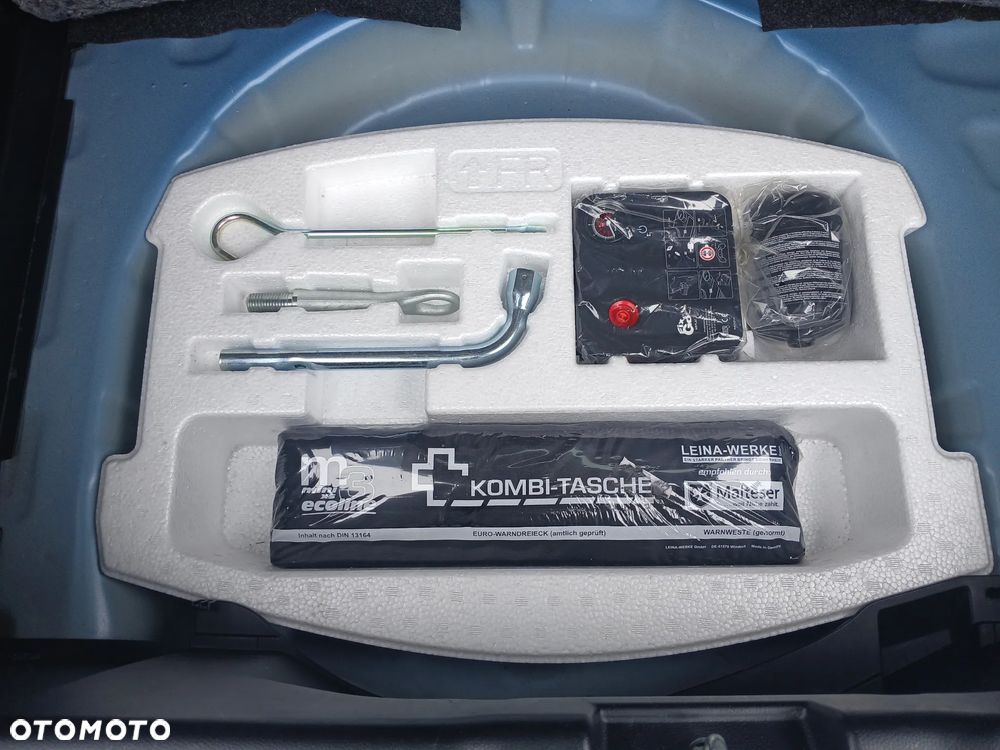 Suzuki Swift 1.2 Premium Plus - 31